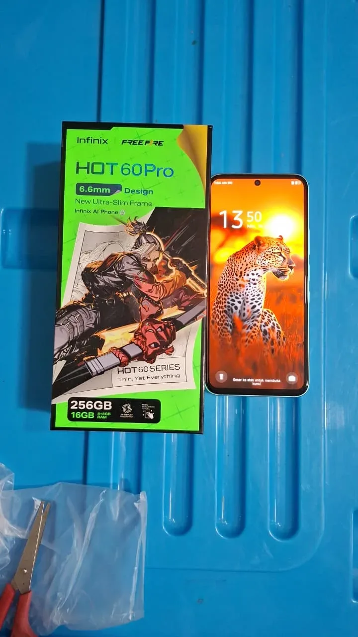 Infinix HOT 60 Pro (Silver, 16GB/256GB)